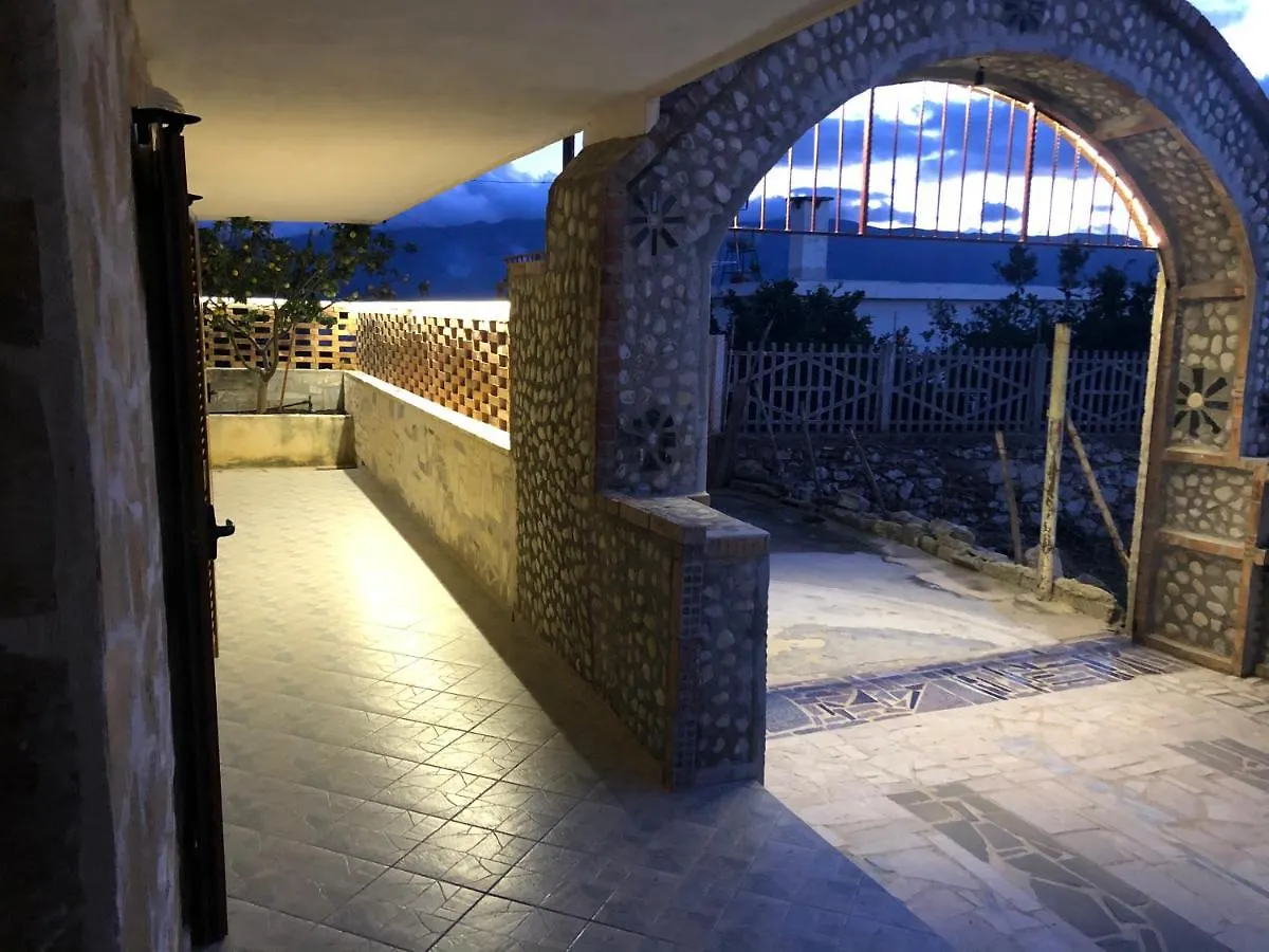 The Sunset Villa Leven Vlore