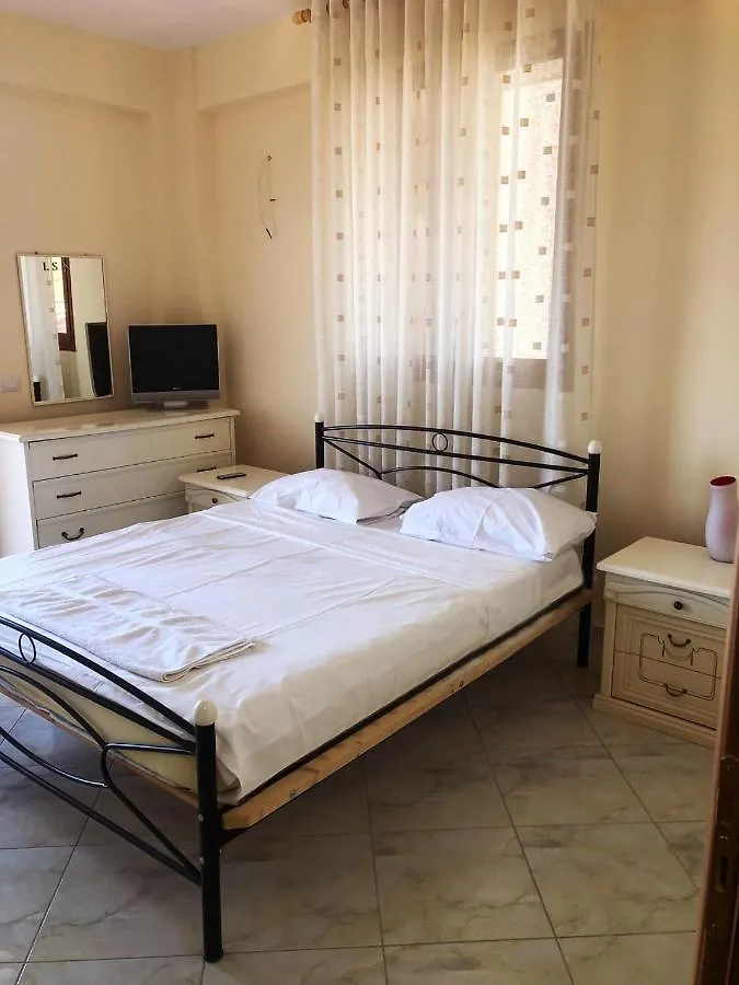 Apartment The Sunset Villa Leven Vlore